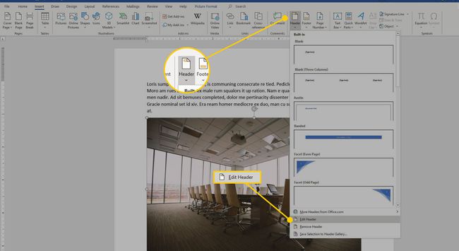 Microsoft Word otsikko- ja Muokkaa otsikkoa -painikkeet korostettuina