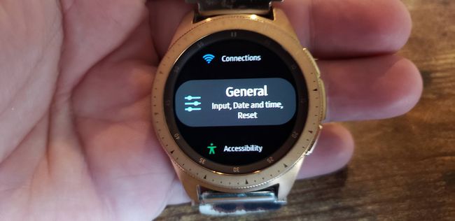 Samsung Galaxy Watchin asetukset ja Yleiset-alivalikko.