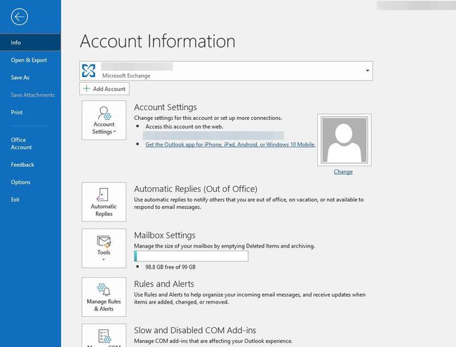Voit saada Outlook Web Accessin URL-osoitteen Outlookin Tiedostot-välilehdeltä