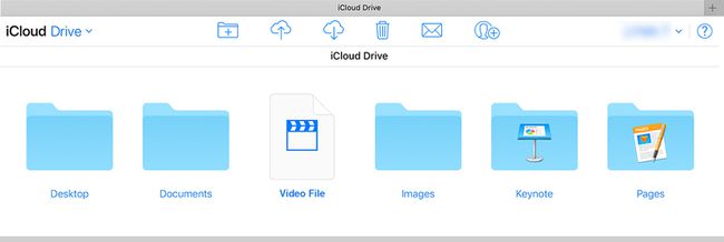 Näyttökaappaus iCloud Drive -tiedostoista