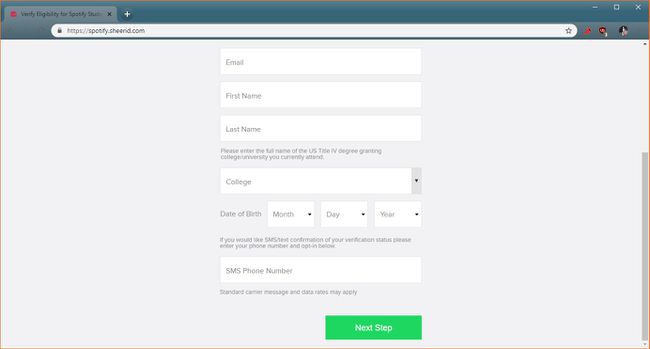 Kuvakaappaus Spotifyn manuaalisesta opiskelijan vahvistuslomakkeesta.