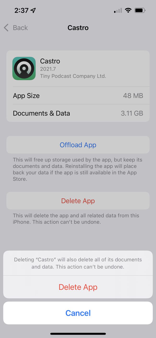Näyttökuva iPhone App Storage -asetuksista, joissa asennuksen poistovalikko on aktiivinen