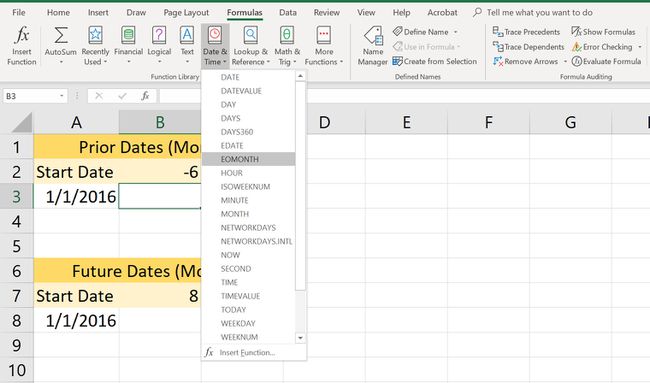 Kuvakaappaus Excelin Date & Time Formula -pudotusvalikosta, jossa EOMONTH on valittuna.