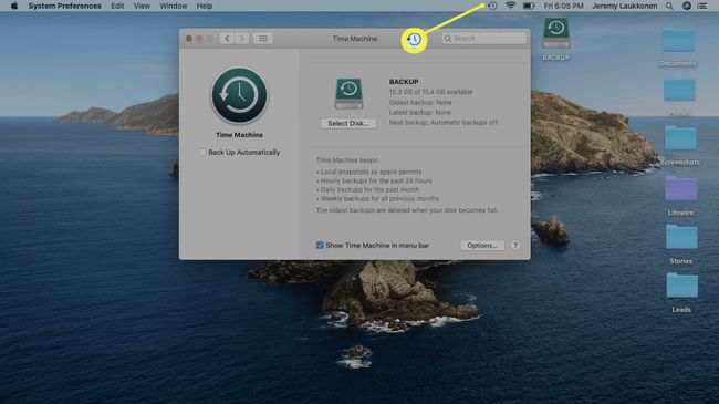 Korostettu Time Machine -kuvake valikkorivillä.