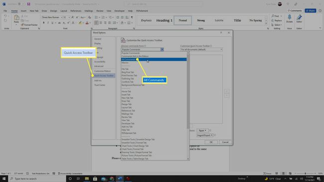 Pikakäyttö-välilehti työkalupalkissa ja kaikki komennot korostettuna Microsoft Wordin asetuksissa