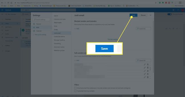 Tallenna roskapostiasetukset Outlook.com-sivustoon