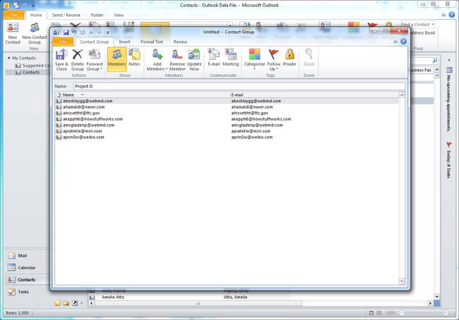 Outlook 2010 -yhteysryhmän jäsenet näkyvät