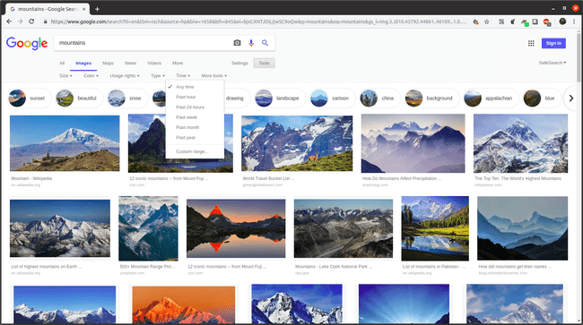 Google-kuvahaun tulossivu hakutermille "vuoret", jossa on avattava Aika-valikko auki
