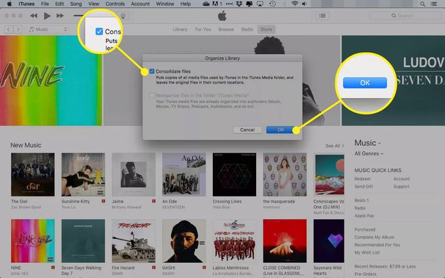 Järjestä iTunesin kirjasto-ikkuna "Consolidate Files" -ruudulla ja OK-painikkeella korostettuna