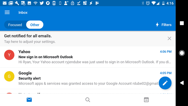 Näyttökaappaus Gmail-sähköpostien katselusta Outlook-mobiilisovelluksessa