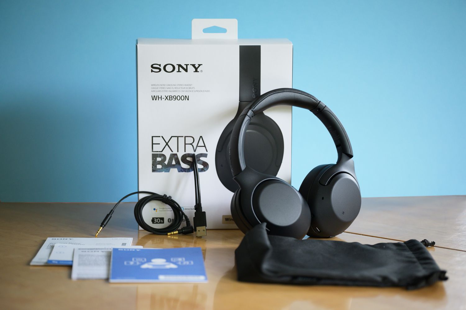 Sony WH-XB900N