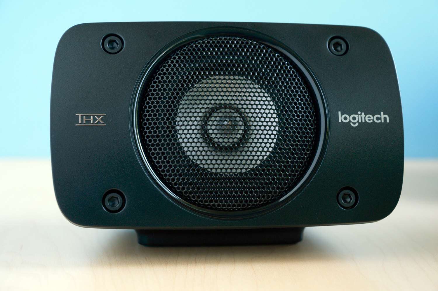 Logitech Z906