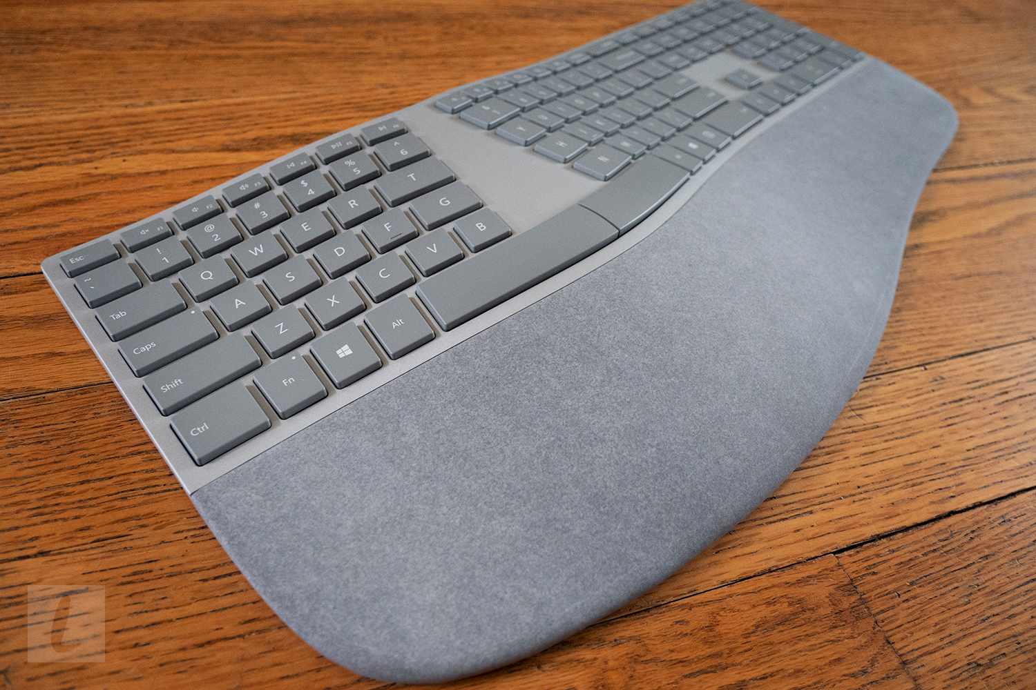 Microsoft Surface ergonominen näppäimistö