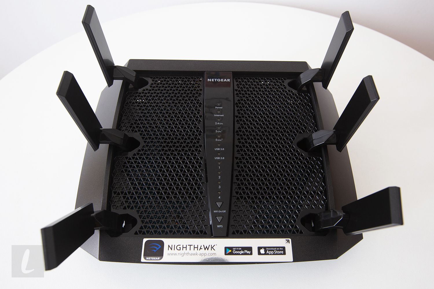 NETGEAR Nighthawk X6 AC3200 Wi Fi Router 5 733eda7f890a4105b5bc94ddf8169c81