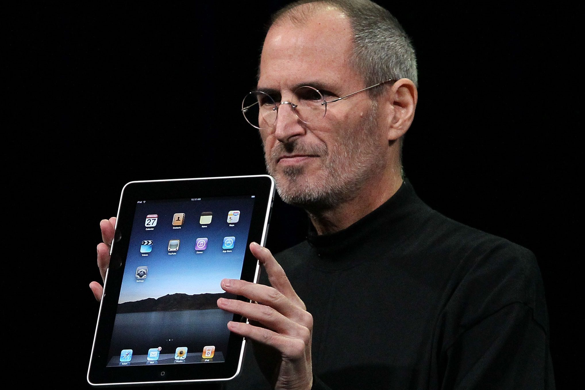 steve jobs ipad 56a532e13df78cf77286df05 71a7ce3d96c94af981da1f2251113248