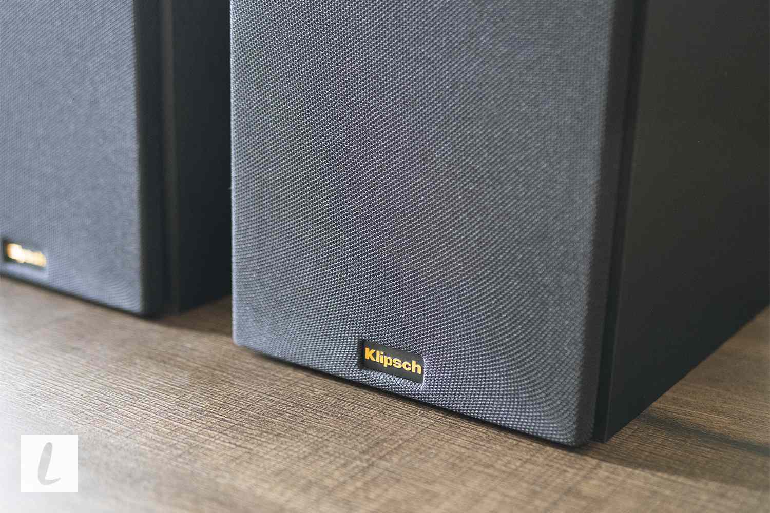 Klipsch R-14M referenssikaiutin