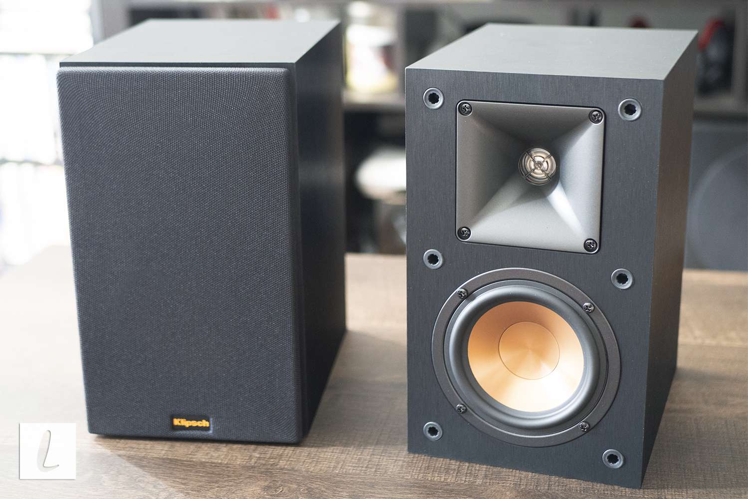 Klipsch R-14M referenssikaiutin