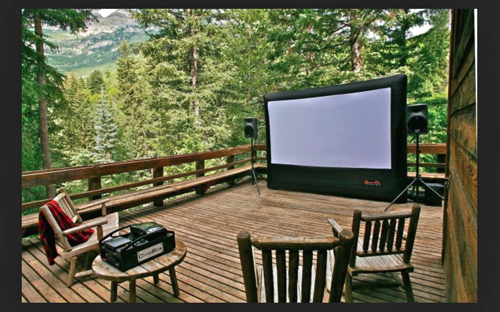 Open Air Cinema Home -sarjan puhallettava näyttö