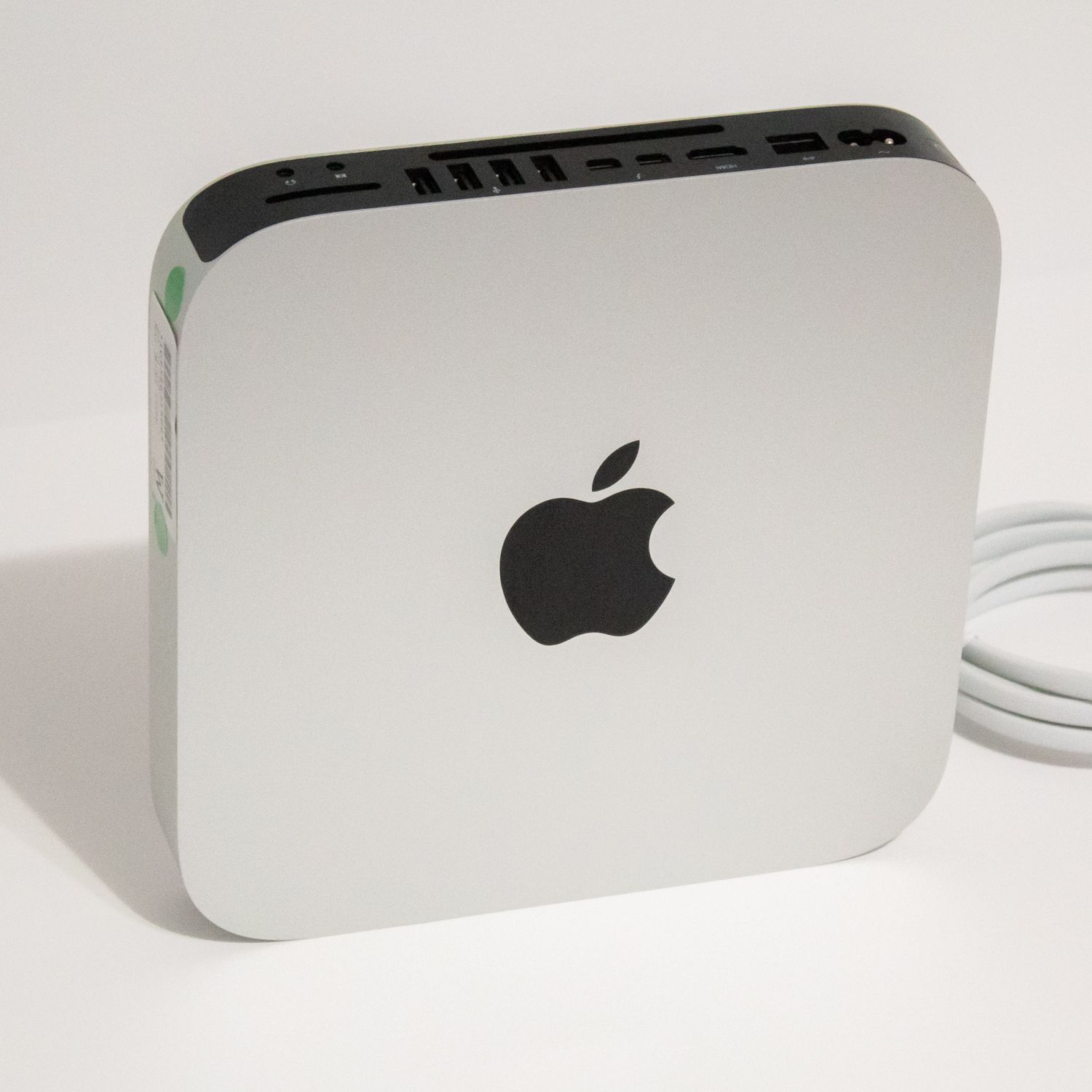 Apple Mac Mini MGEM2LLA Refurbished 004 HERO SQ ff269e9181c54de8947879bd34991f25