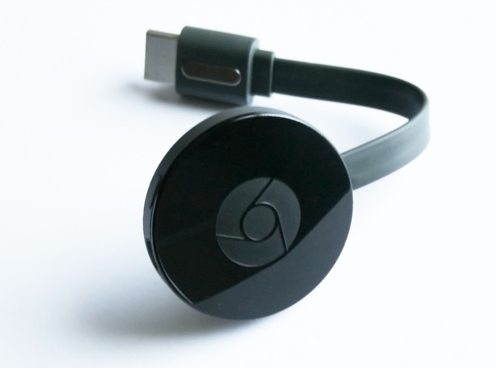 Google Chromecast 57f3ee1b5f9b586c35f7375e