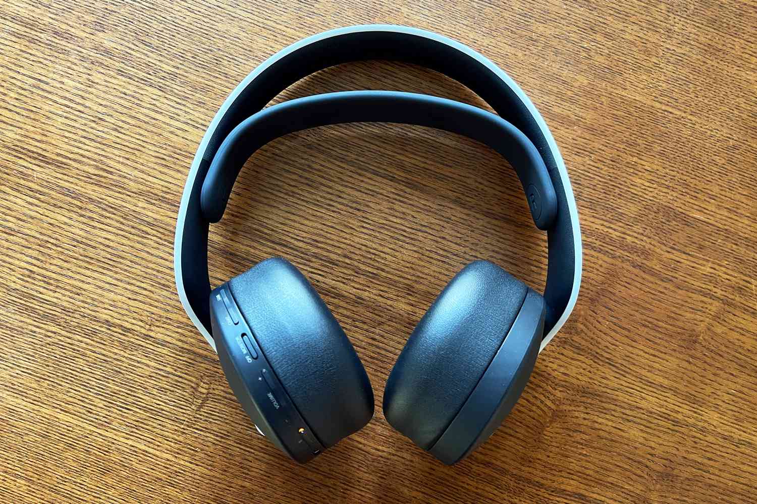 Sony Pulse 3D langattomat kuulokkeet