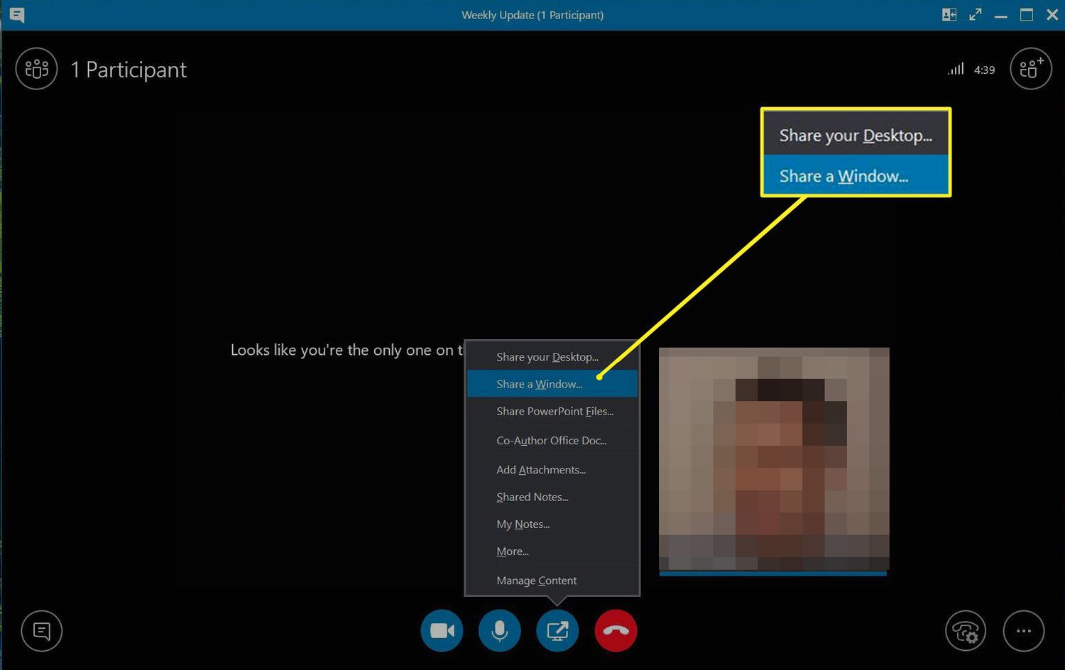 Skype ja Jaa työpöytäsi ja Jaa ikkuna -komennot korostettuina