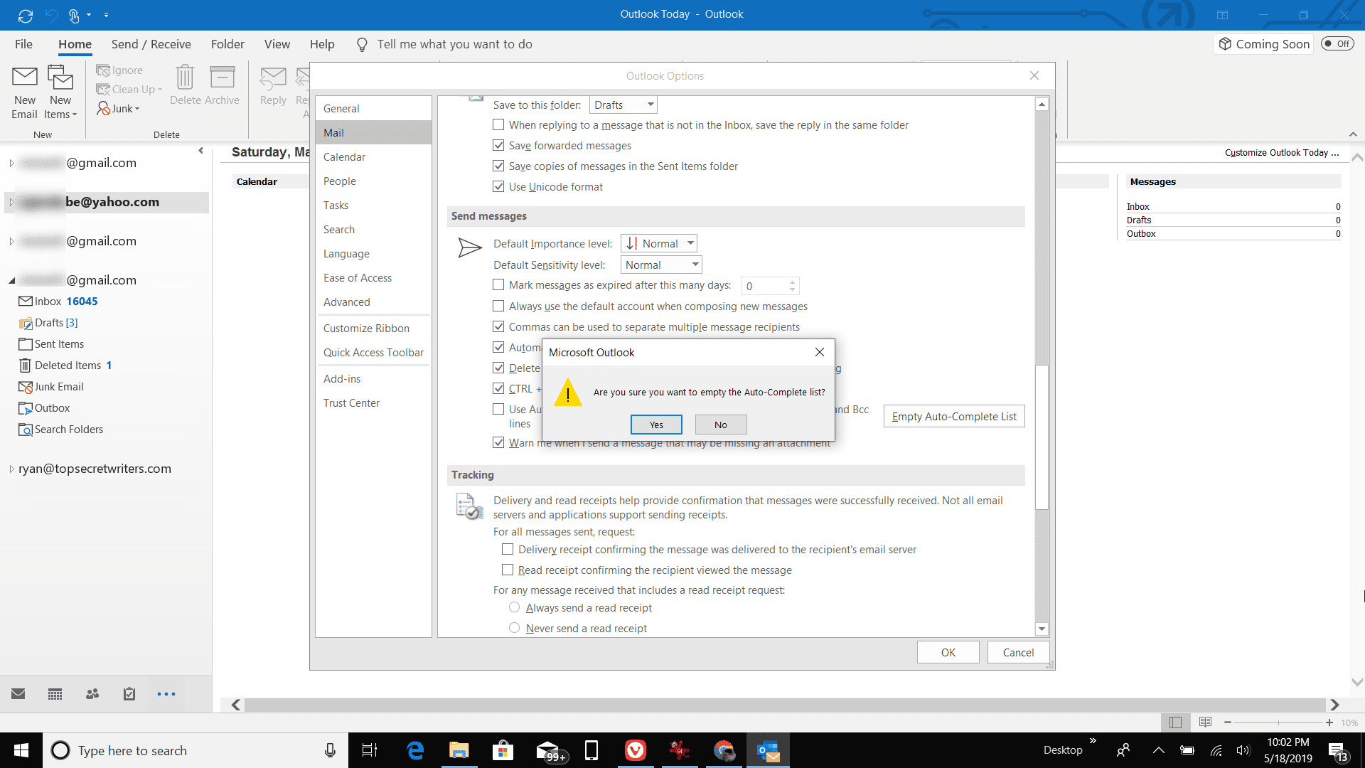 Näyttökaappaus automaattisen täytön välimuistin tyhjentämisestä Outlookissa